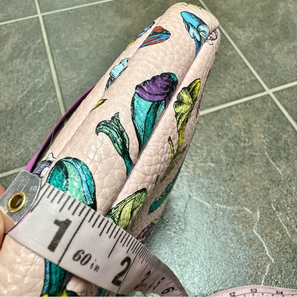 Disney Parks Princess Shoes Tablet iPad Kindle Case Bag Shoulder Strap Purse - Picture 11 of 14